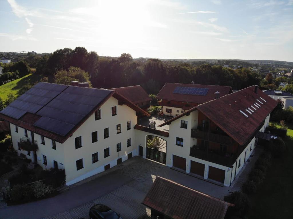 Schoenauerhof- Urlaub Im Gruenen Aber Doch In Der Stadt Πασάου Εξωτερικό φωτογραφία